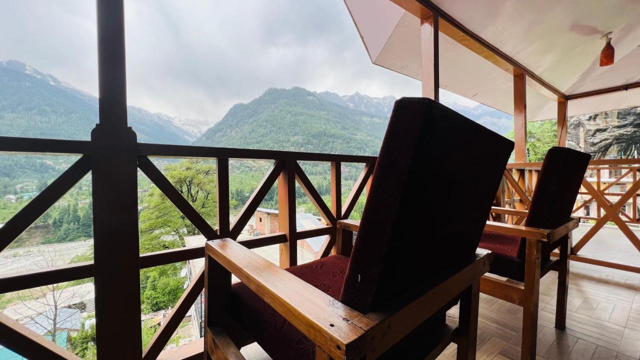 Hotel Hollywood - Top Rated & Most Awarded Property In Manali Exterior foto